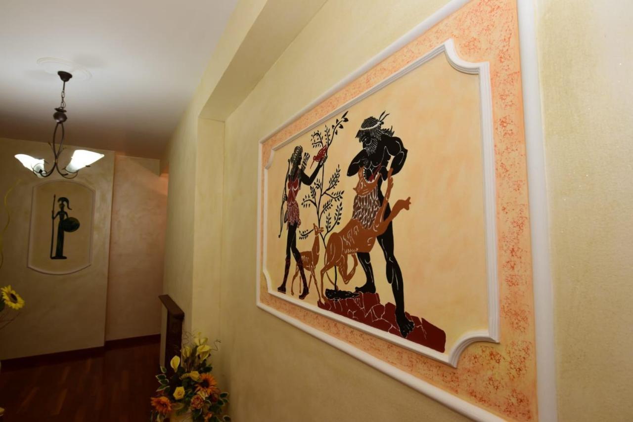 Albergo La Locanda Degli Apolidi Atena Lucana Buitenkant foto